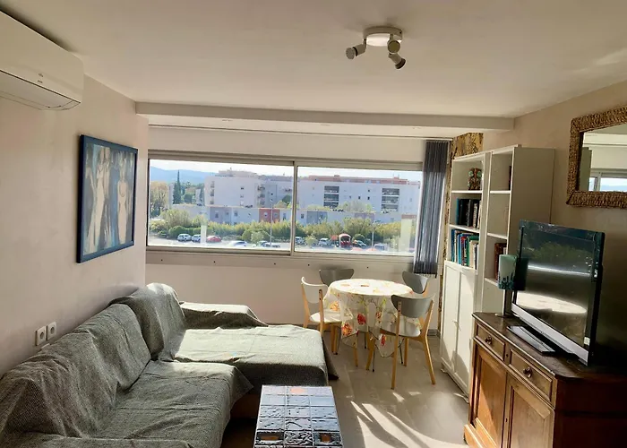 Centre-ville Du Lavandou 350 M De La Le Lavandou